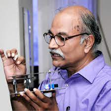 H.C Verma Net Worth, Age, Height, Family, Biography In 2023