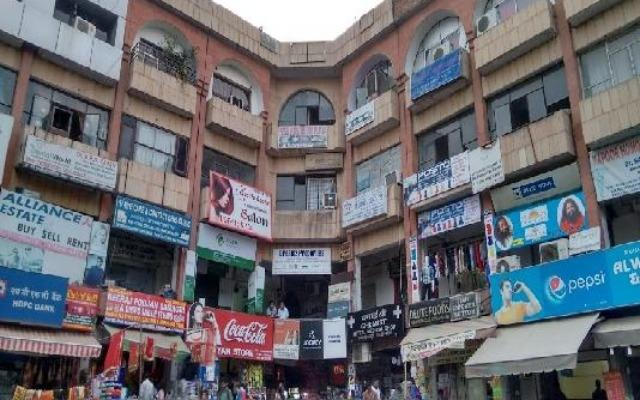 Top 5 Reasons to Shop At Gurgaon’s Vyapar Kendra In 2024