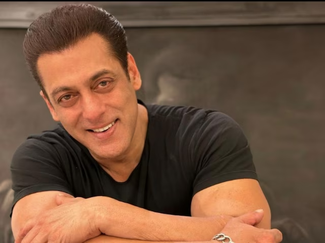 Take A Look At Salman Khan’s Anime Printed Pant That Is Keeping Him In The Headlines!!!