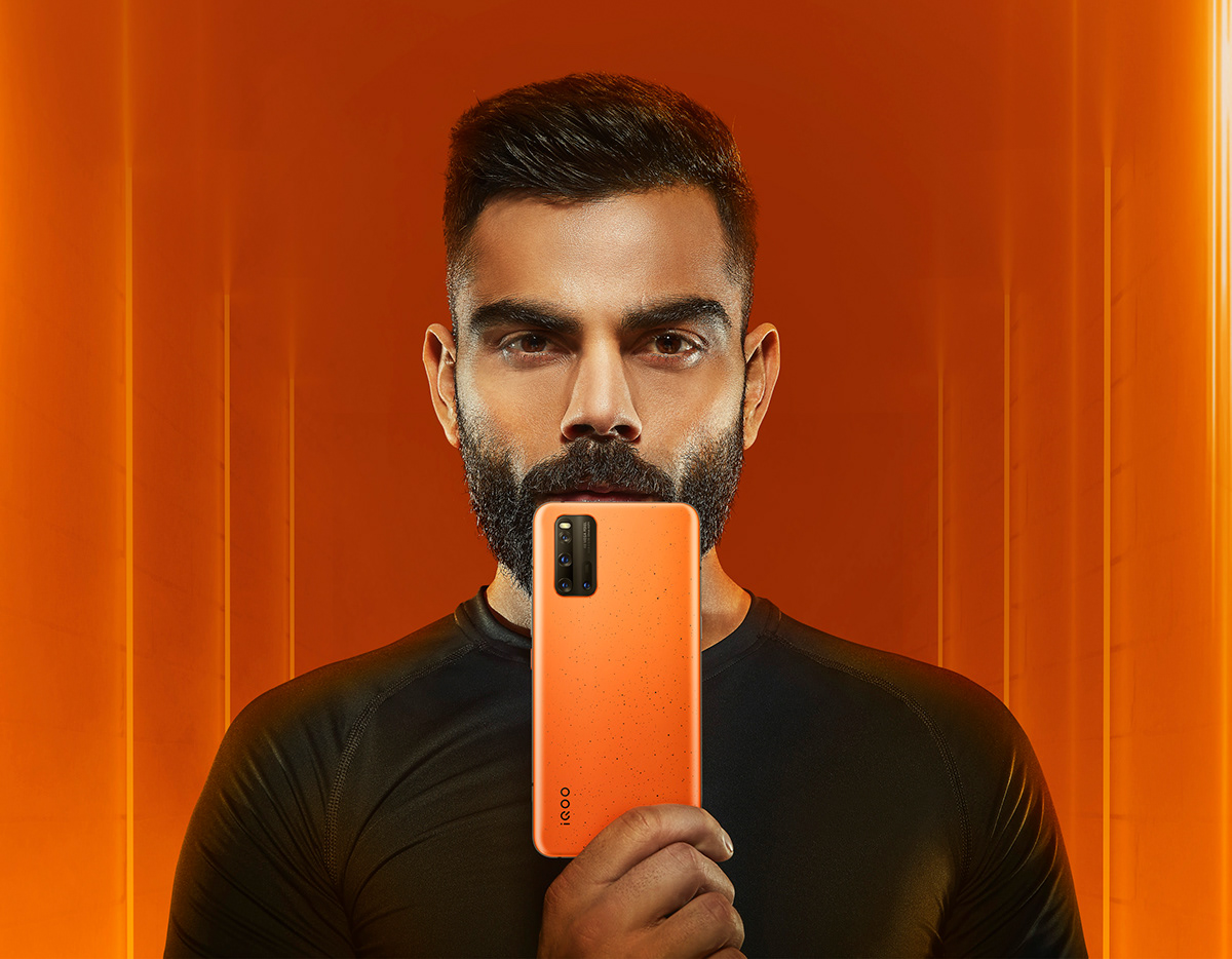 Interesting Facts About Virat Kohli Spotted Using An Unannounced Foldable Phone In India