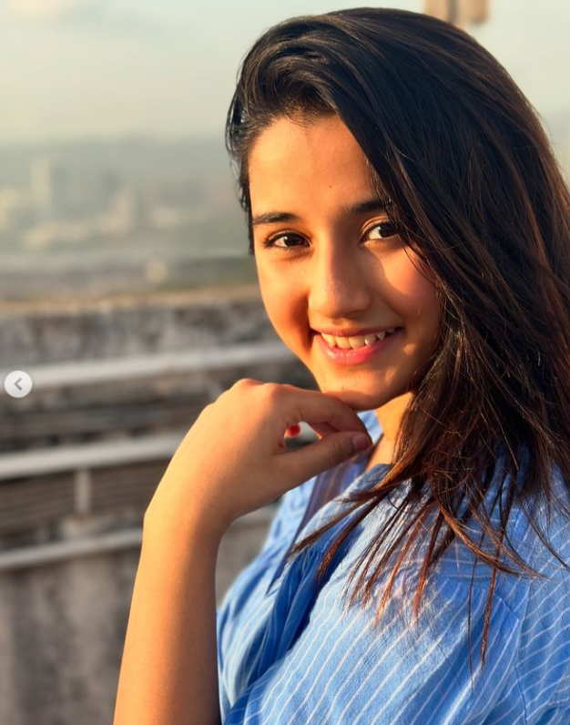 Aurra Bhatnagar Age, Biography, Height, Weight, Birthday, Net Worth, family