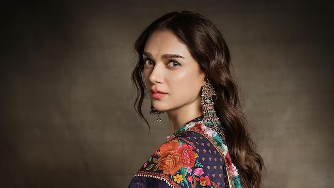 Aditi Rao Hydari Shared Her Experience While Filming ‘Heeramandi’!!!