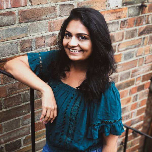 Esha Dey Biography, Age, Height, Net Worth, Husband