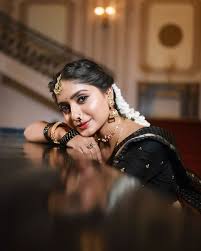Akshata Deshpande Biography, Age, Height, Career, Net Worth