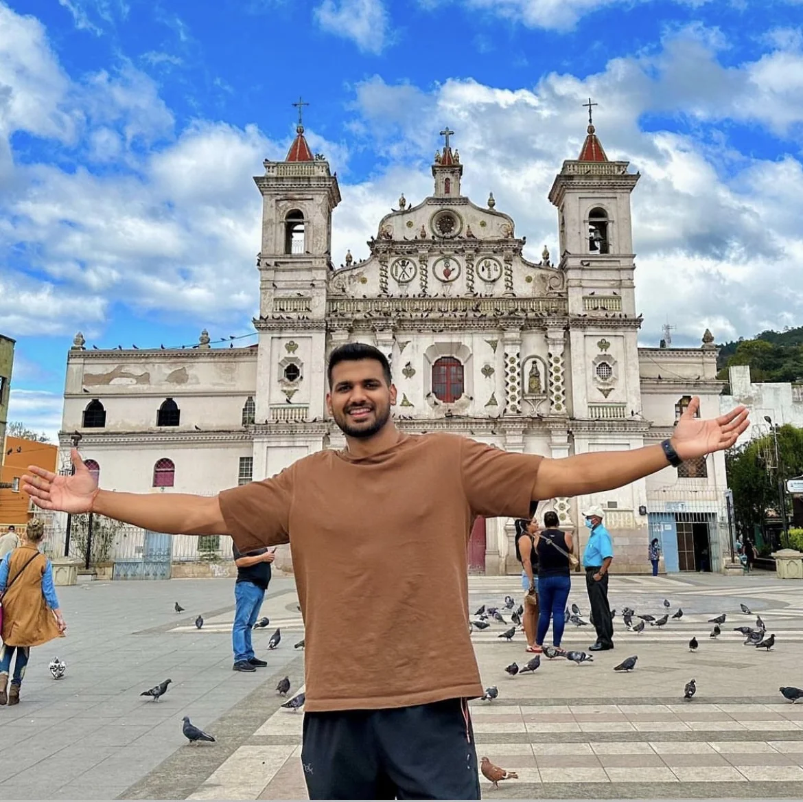 Paramvir Beniwal (Passenger Paramvir) Biography, Age, Height, Career, Net Worth