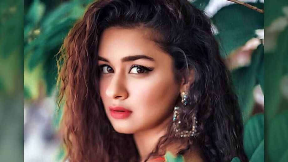 Avneet Kaur Age, Height, Weight, Size, DOB, Boyfriend, Family, Biography In 2025