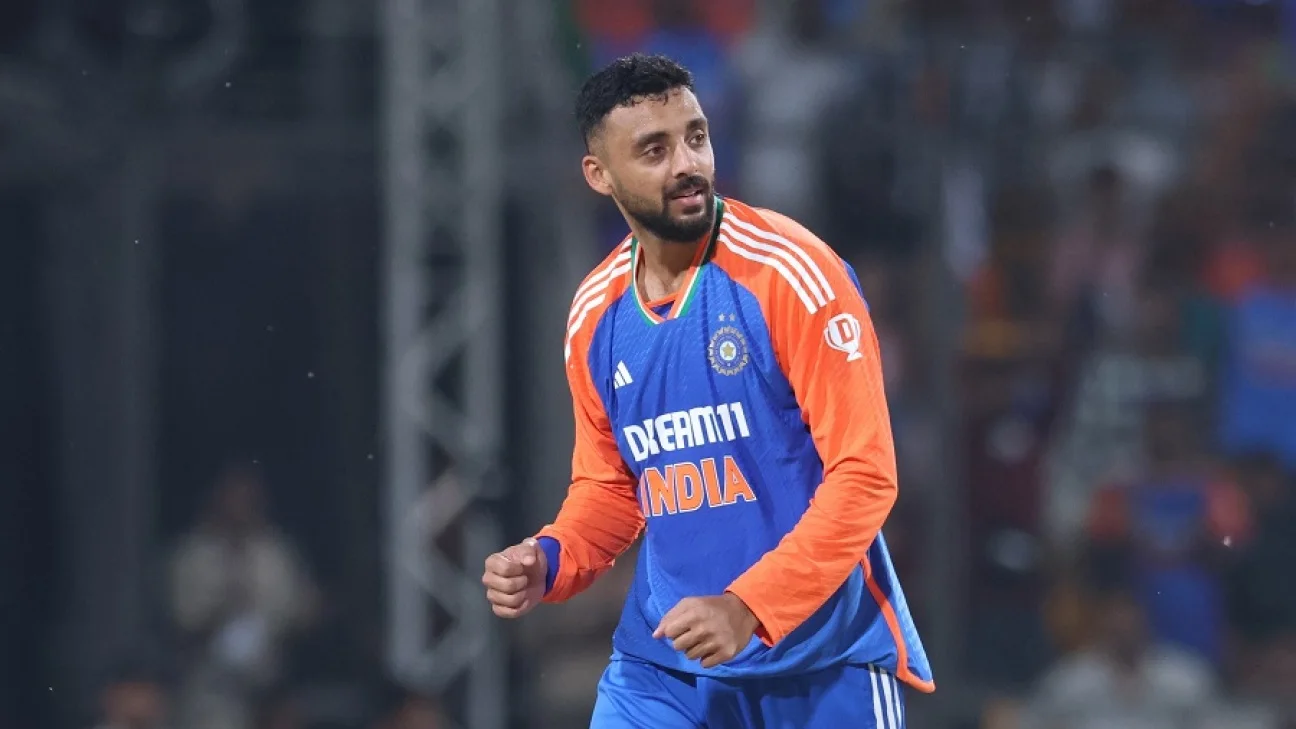 Varun Chakravarthy Biography, Net Worth, Wife, Family, Career, Stats