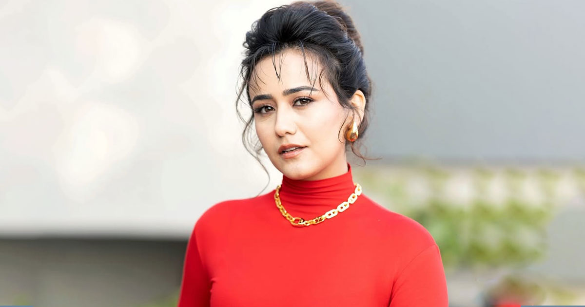 10 Beautiful Nepali Actresses Name with Photo In 2025