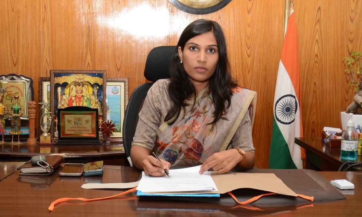 IAS P Pravinya Biography, Age, Height, Career, Net Worth