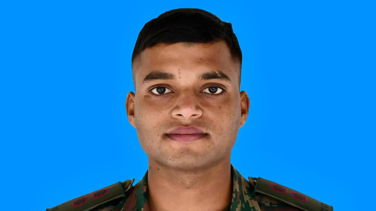 Lieutenant Shashank Tiwari KC Biography In 2026