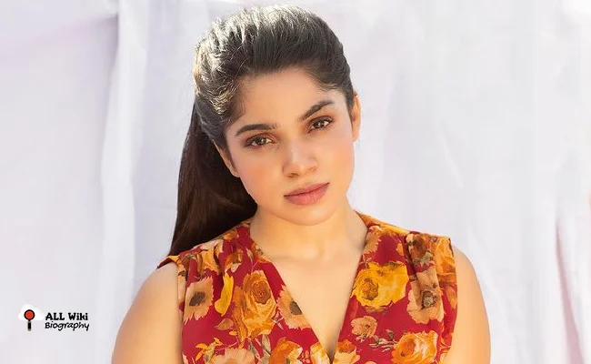 Divya Bharathi Wiki, Biography, Age, Photos, Spouse In 2026